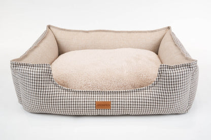 Windsor Dog Bed